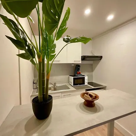 Moderne En Centre-ville * La Seyne-sur-Mer